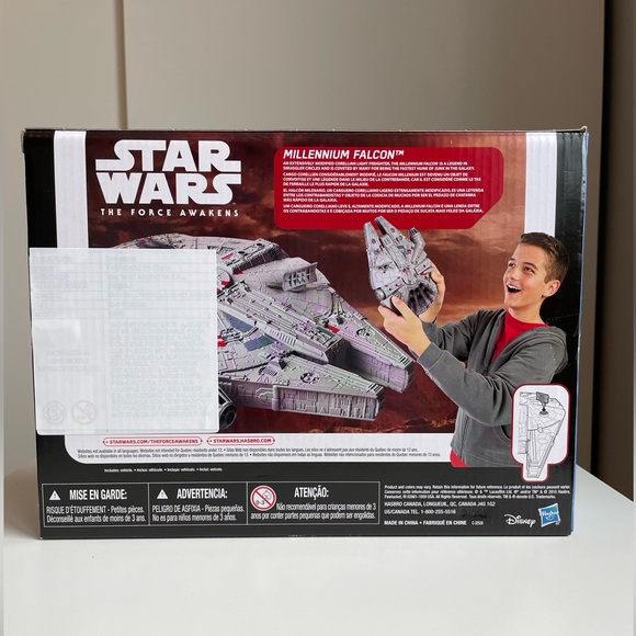 New Star Wars Millennium Falcon The Force Awakens Disney toy ship gift idea - Picture 2 of 8